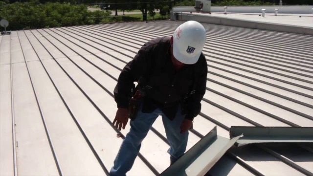 The Essential Guide to Hiring a Top-Rated Roofing Contractor