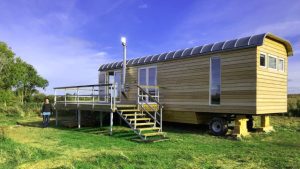 Trailblazing Tiny Homes: A New Perspective on Trailer Living