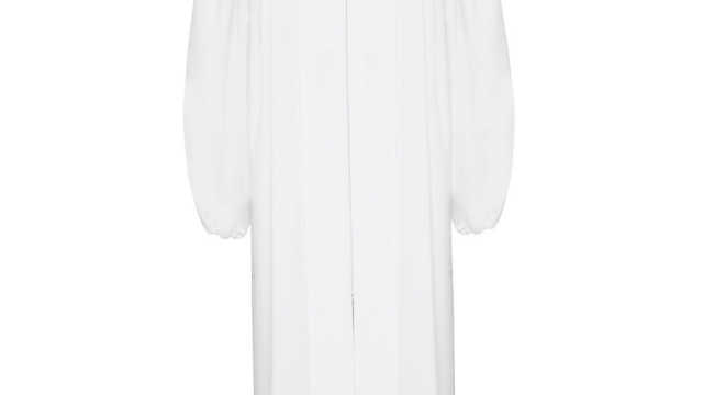 Divine Drape: A Guide to Pastor Baptism Robes