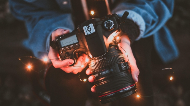 Crafting Visual Stories: The Art and Science of Video and Photo Production